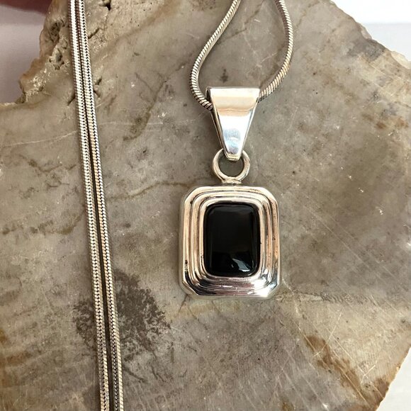 Silpada Sterling Silver 925 Black Onyx Rectangular Pendant Necklace 18